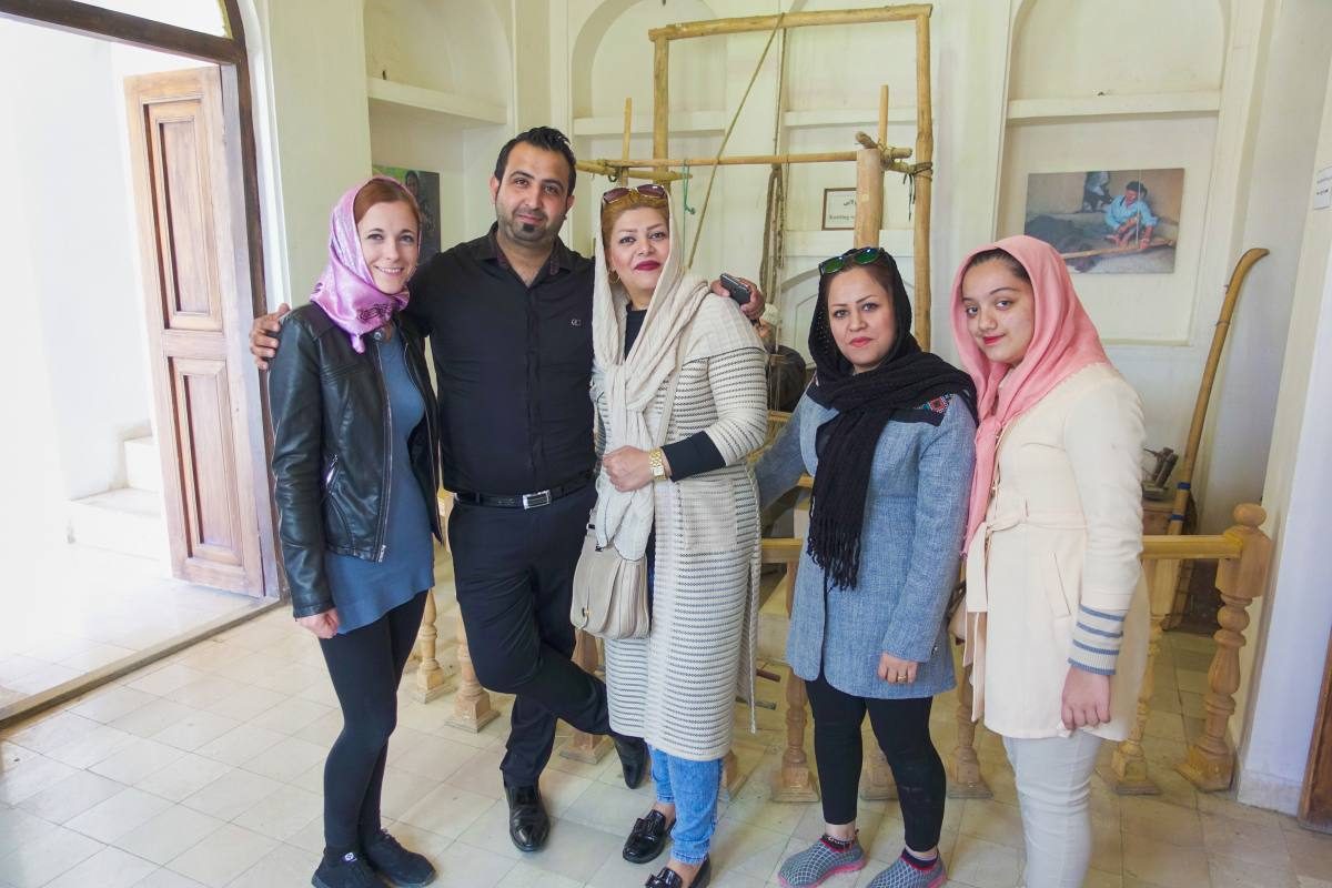 Iran dresscode