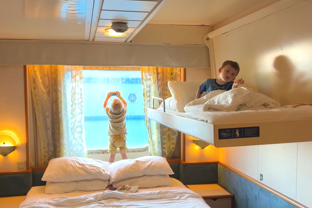 Cruise with Toddler or Baby: Tips for Taking Small Kids on a Cruise