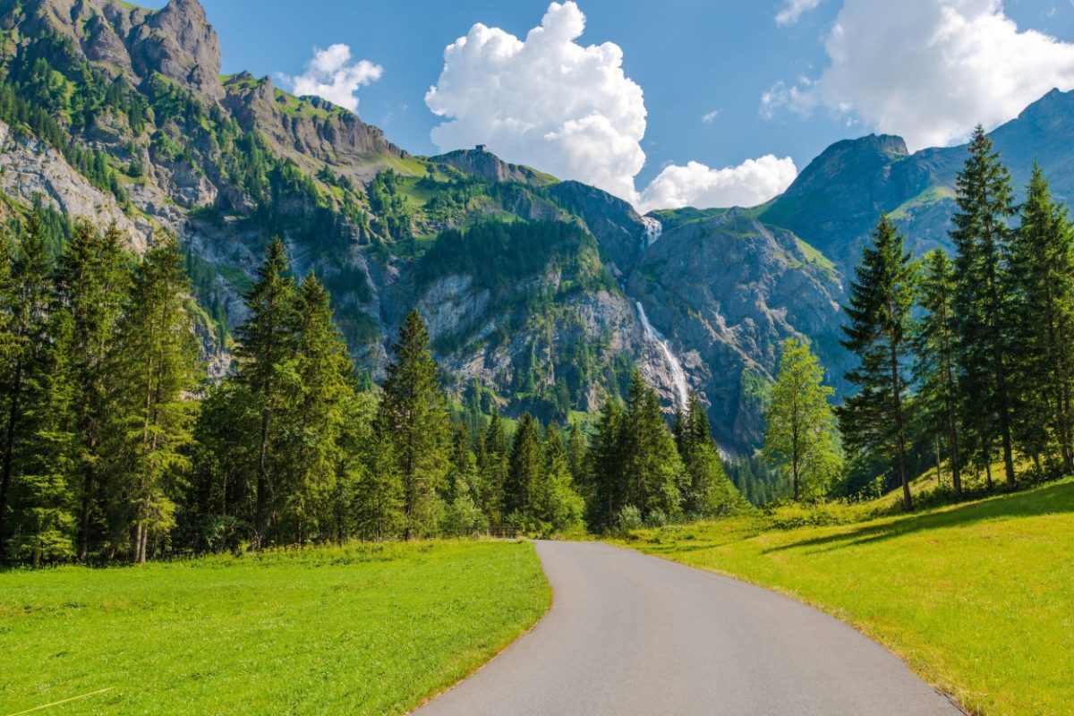 best hikes near Boulder CO